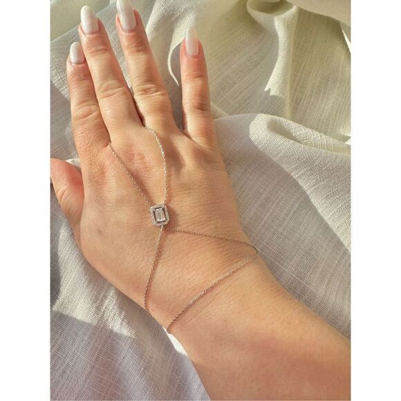 Emerald cut cubic zirconium ￼ finger chain bracelet